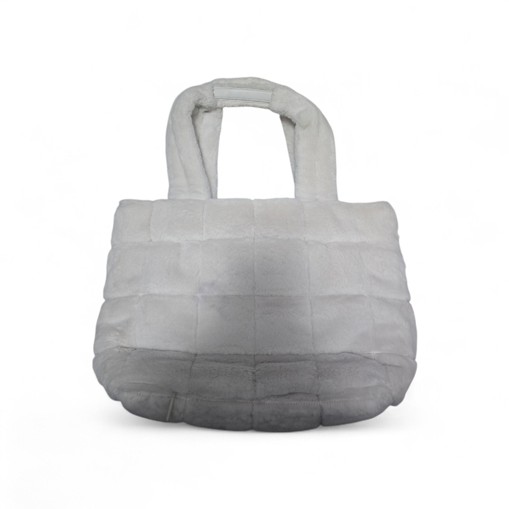 ✨ Lululemon Plush Quilted Tote Bag ✨ - Picture 3 of 7